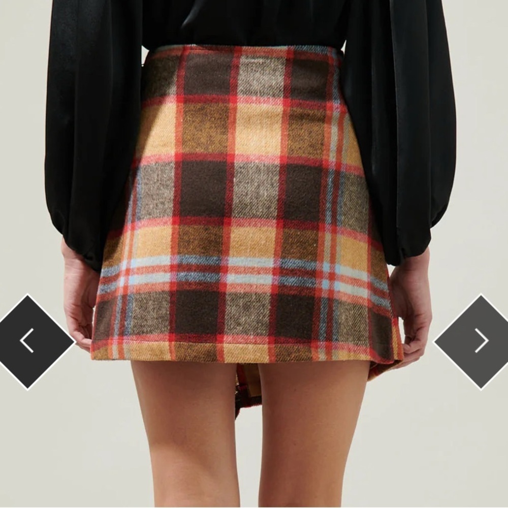 SugarLips Plaid Faux Wrap Mini Skirt in Fawn Plaid Size S NWT - Picture 8 of 8